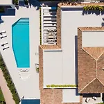 Villa Mercedes - Luxury 5-Bedroom Villa In Las Brisas, Marbella