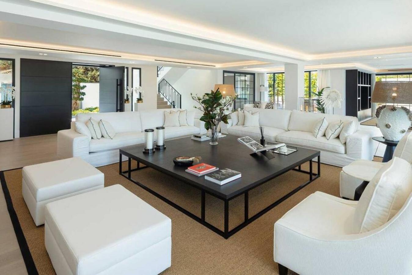 Villa Mercedes - Luxury 5-bedroom In Brisas, Marbella